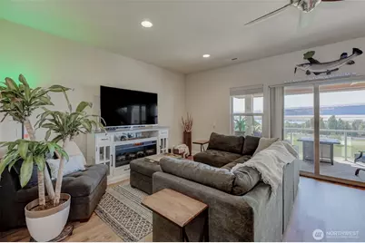 23318 Sunserra Loop NW #B-00, Quincy, WA 98848 - Photo 12