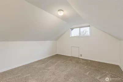 9229 S 200th Street, Kent, WA 98031 - Photo 30