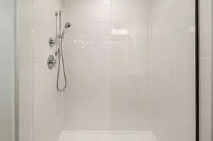 18015 2nd Ave NE, Shoreline, WA 98155 - Photo 18