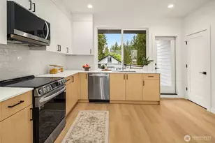 18015 2nd Ave NE, Shoreline, WA 98155 - Photo 4