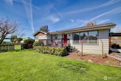 16027 W Division Street, Mount Vernon, WA 98273 - Photo 24