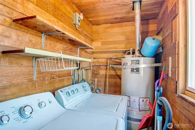 16027 W Division Street, Mount Vernon, WA 98273 - Photo 14