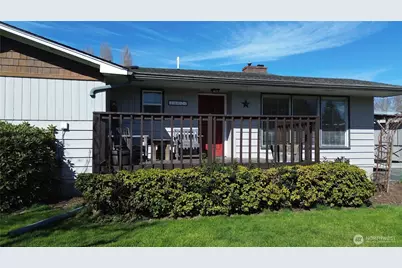 16027 W Division Street, Mount Vernon, WA 98273 - Photo 2