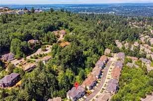 5583 Lakemont Blvd SE, Bellevue, WA 98006 - Photo 20