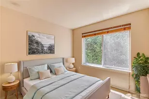 5583 Lakemont Blvd SE, Bellevue, WA 98006 - Photo 12