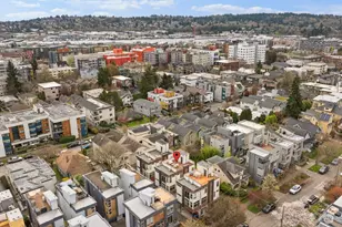 1727 NW 60th St, Seattle, WA 98107 - Photo 32