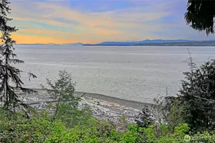 1357 Steffen Pl, Camano Island, WA 98282 - Photo 26