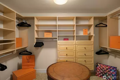 16 Enatai Drive, Bellevue, WA 98004 - Photo 28