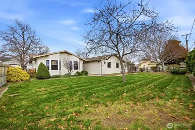 2017 S Washington Street, Kennewick, WA 99337 - Photo 2