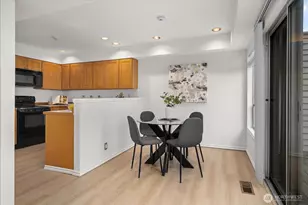 7250 NE Old Redmond Rd, Redmond, WA 98052 - Photo 10