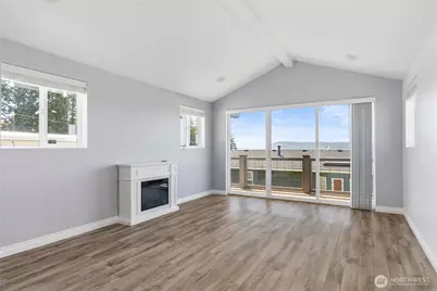 2735 Evening Glory Court, Clinton, WA 98236 - Photo 16