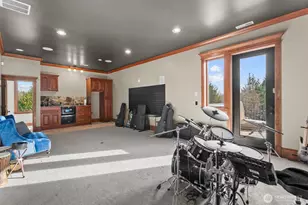 17233 53rd St SE, Snohomish, WA 98290 - Photo 22