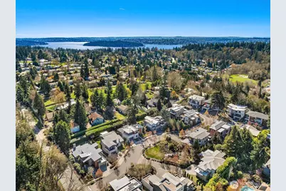 8371 SE 31st Street, Mercer Island, WA 98040 - Photo 38