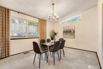 15703 SE 45th Court, Bellevue, WA 98006 - Photo 8