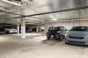 3217 Eastlake Ave E, Seattle, WA 98102 - Photo 28