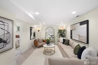 2556 10th Avenue W, Seattle, WA 98119 - Photo 24