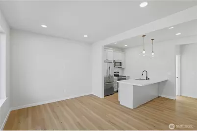 5128 N 39th Street #B, Tacoma, WA 98407 - Photo 6