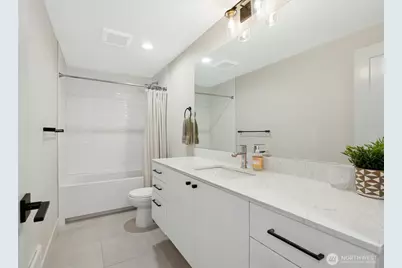 916 B 14th Avenue, Seattle, WA 98122 - Photo 20