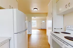 522 SW 1st, College Place, WA 99324 - Photo 8