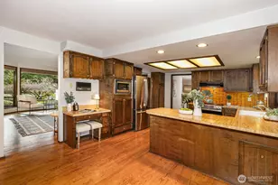 13715 51st Ave W, Edmonds, WA 98026 - Photo 12