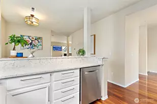 14915 38th Dr SE, Bothell, WA 98012 - Photo 16