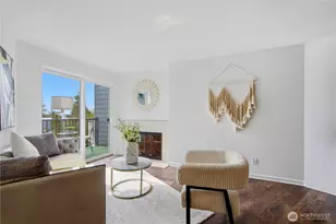 3045 20th Ave W, Seattle, WA 98199 - Photo 4