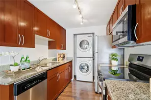 3045 20th Ave W, Seattle, WA 98199 - Photo 8