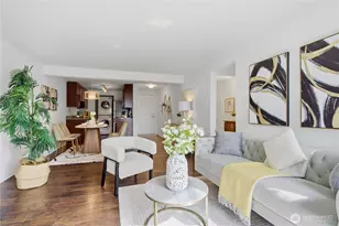 3045 20th Ave W, Seattle, WA 98199 - Photo 6