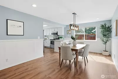 17010 137 Place SE, Renton, WA 98058 - Photo 16