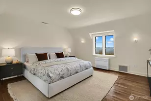 2686 44th Ave W, Seattle, WA 98199 - Photo 16