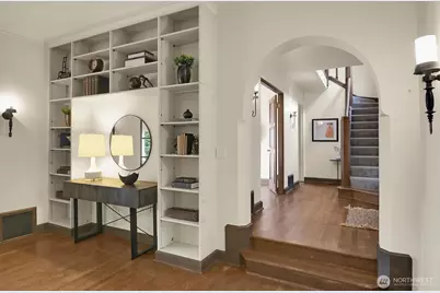 2686 44th Avenue W, Seattle, WA 98199 - Photo 6