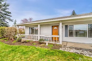 10429 Sandy Beach Dr, Lake Stevens, WA 98258 - Photo 4