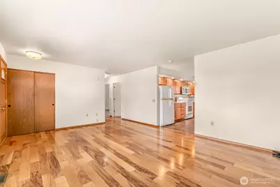 10429 Sandy Beach Drive, Lake Stevens, WA 98258 - Photo 8