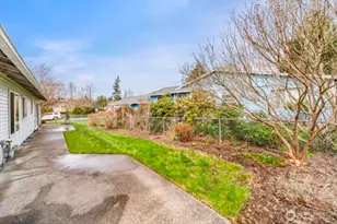 10429 Sandy Beach Dr, Lake Stevens, WA 98258 - Photo 20