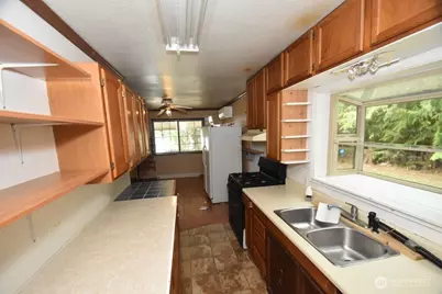 6250 Juniper Lane, Maple Falls, WA 98266 - Photo 8