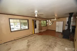 6250 Juniper Ln, Maple Falls, WA 98266 - Photo 4