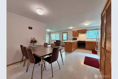 246 Calvin Road, Cinebar, WA 98533 - Photo 8