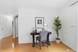 5021 Ripley Ln N, Renton, WA 98056 - Photo 10