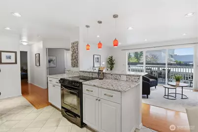 5021 Ripley Lane N #101, Renton, WA 98056 - Photo 4