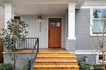 2009 E John Street, Seattle, WA 98112 - Photo 2