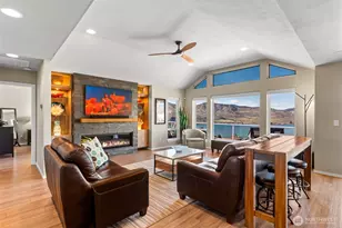 204 Stehekin Way, Chelan, WA 98816 - Photo 12