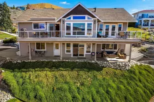 204 Stehekin Way, Chelan, WA 98816 - Photo 2