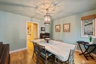 10368 NE Sunrose Ln, Bainbridge Island, WA 98110 - Photo 8