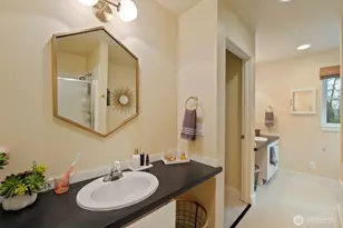 10368 NE Sunrose Ln, Bainbridge Island, WA 98110 - Photo 26