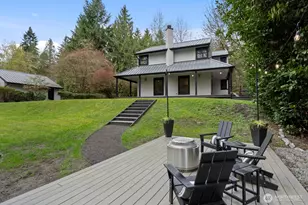 10368 NE Sunrose Ln, Bainbridge Island, WA 98110 - Photo 32