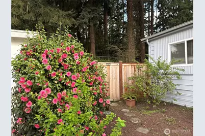 12727 112th Avenue E #13, Puyallup, WA 98374 - Photo 4