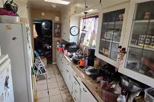 25 J St NE, Auburn, WA 98002 - Photo 6