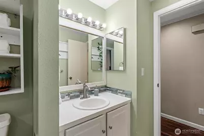 1030 Hillandale Drive E, Port Orchard, WA 98366 - Photo 6