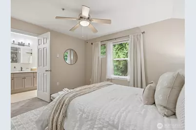 1600 121st Street SE #J104, Everett, WA 98208 - Photo 16