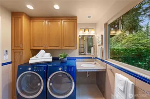 15018 NE 10th Pl, Bellevue, WA 98007 - Photo 22